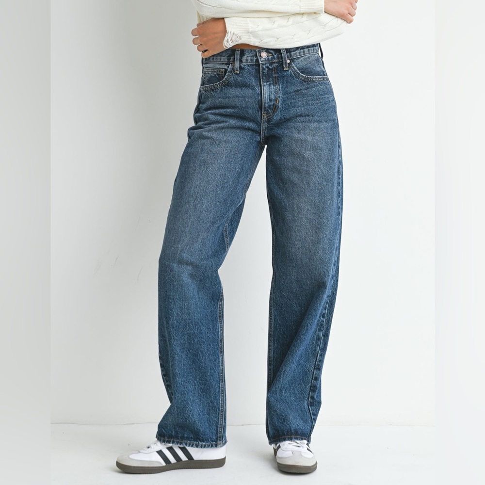 Just black denim The Relaxed Straight Leg Jean